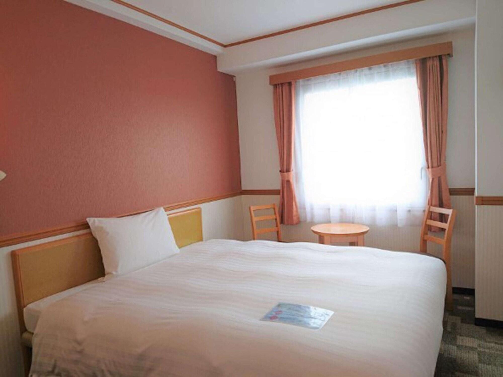 Toyoko Inn Okayama Eki Nishi Guchi Migi Buitenkant foto