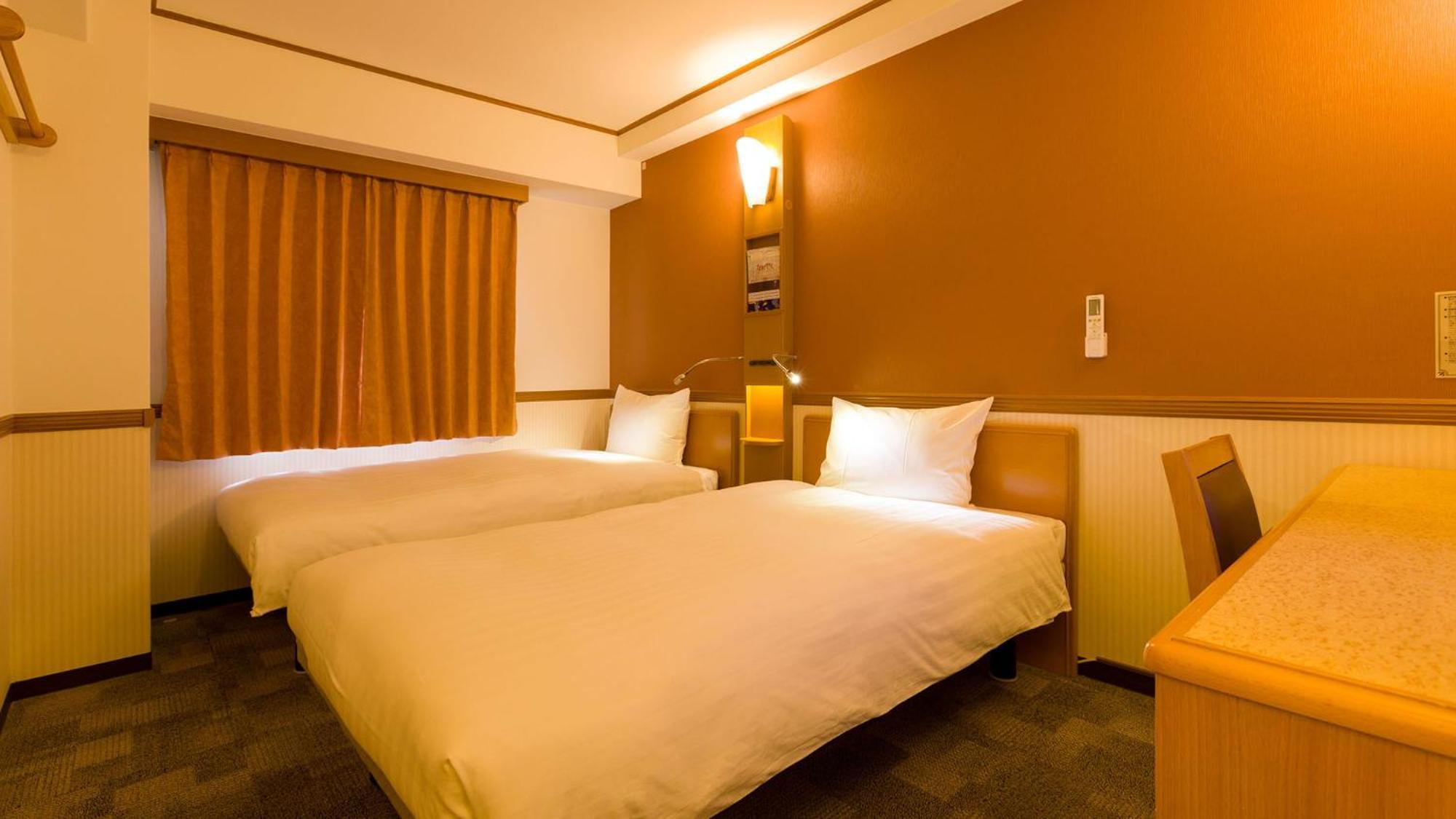 Toyoko Inn Okayama Eki Nishi Guchi Migi Kamer foto