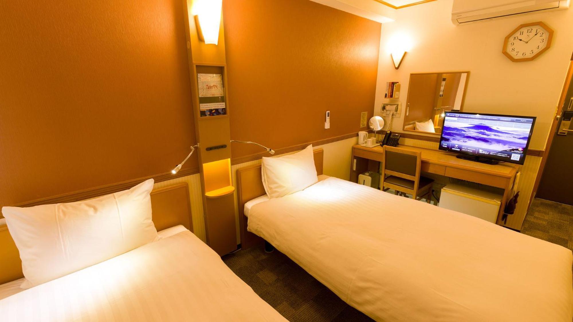 Toyoko Inn Okayama Eki Nishi Guchi Migi Kamer foto